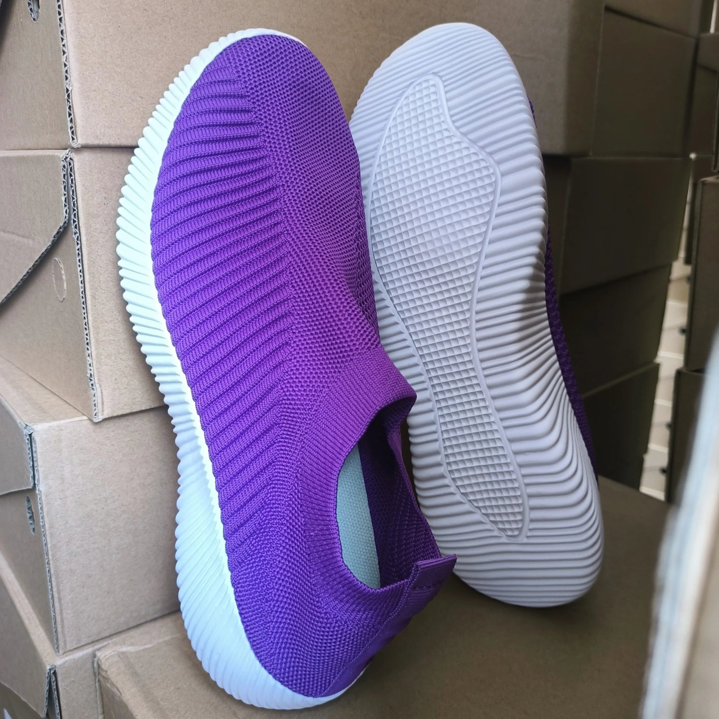 Lightweight woven women's shoes with breathable mesh cover, fashionable and casual shoes